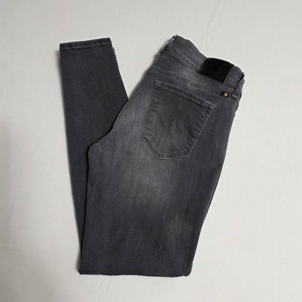 Lucky Brand Jeans Charlie Legging skinny jeans with a faded wash 8/29